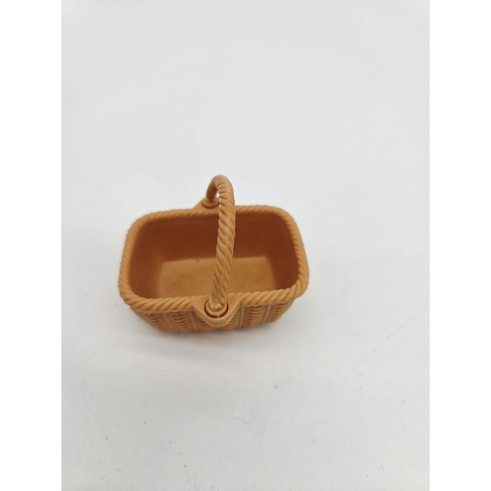 Mattel Barbie Doll Purse Brown Open PICNIC BASKET  Wicker Texture Miniature